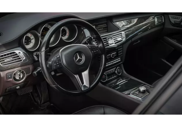 Almaty-дағы 2021 жылы Mercedes Benz CLS 350-ты орналастыру - 9