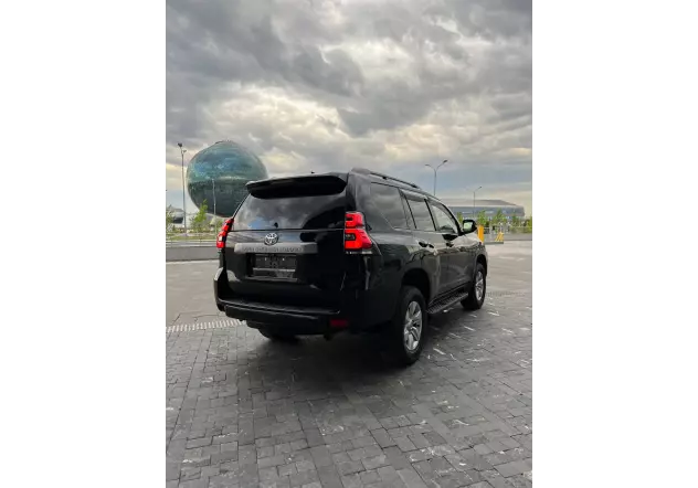 Rent Toyota Land Cruiser Prado 150 in Astana | Car rental without driver - 7