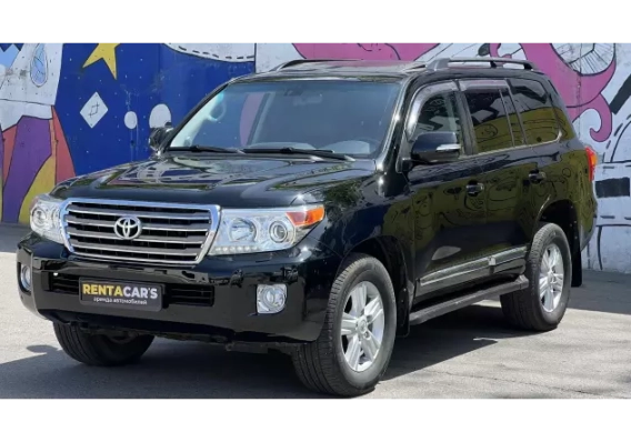 Toyota Land Cruiser 200 Черный