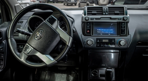 Toyota Land Cruiser Prado 2019